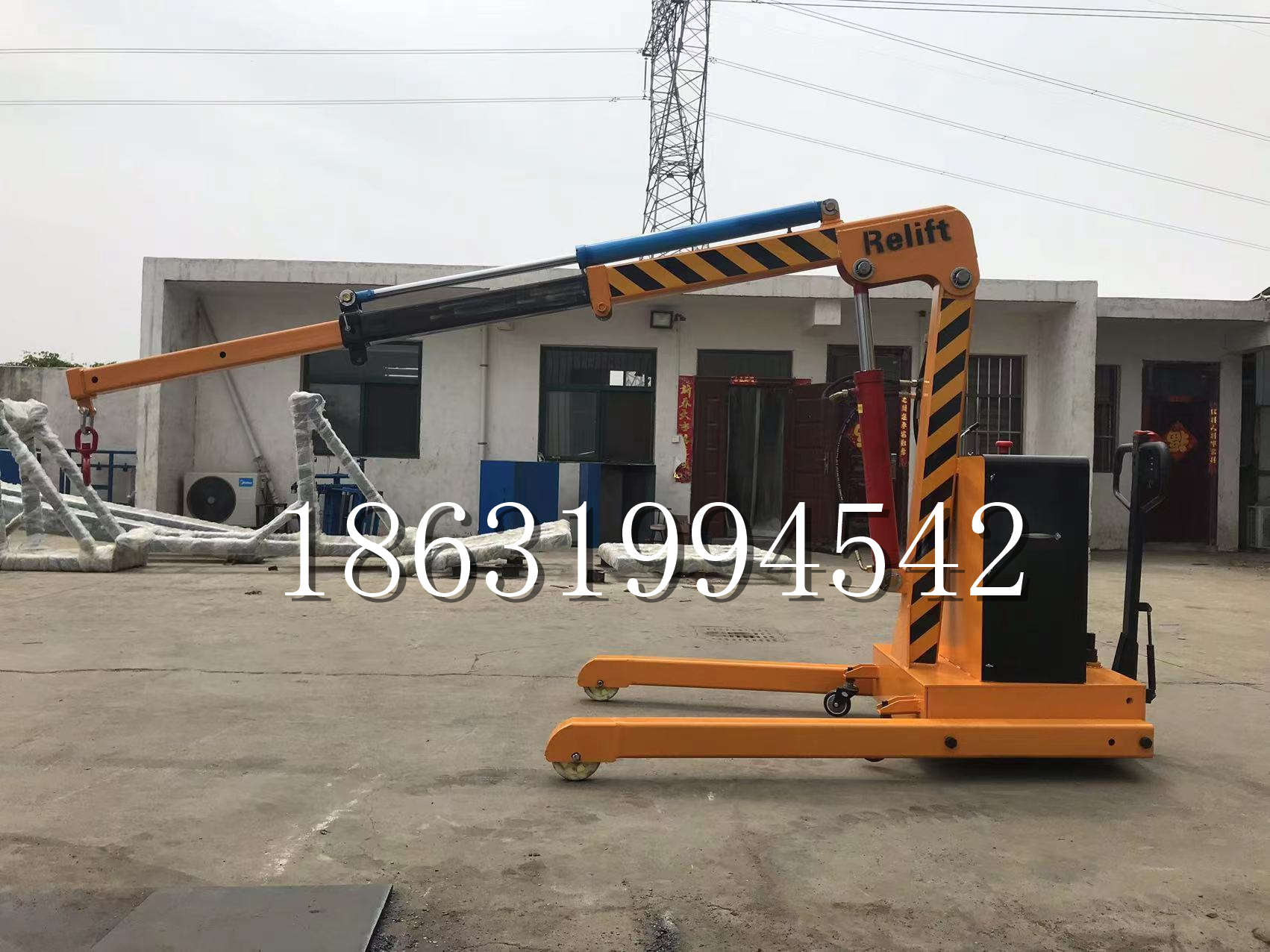 莫力达瓦达斡尔族自治旗久征定做3吨三轮随车吊 农用园林绿化移树吊 平板工程用小吊机